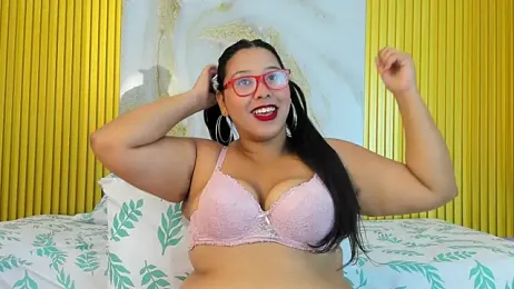 DeepandCurvy webcam model stream image