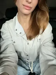 -AngelAri- webcam model stream image