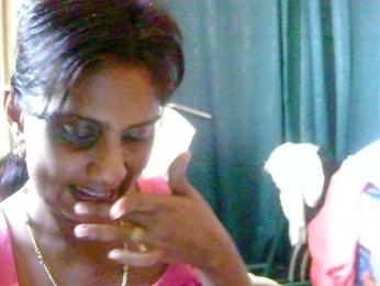 Anshia webcam model stream image