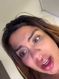 valeria2019hot webcam model stream image