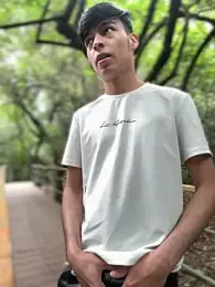 The_Conquer webcam model stream image