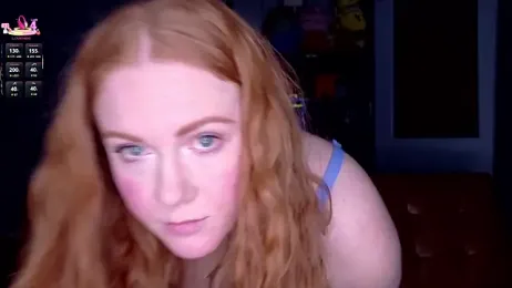 Scarlettredff webcam model stream image