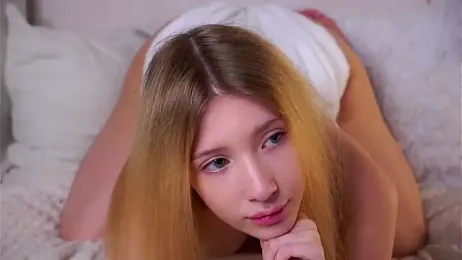 SunnivaCovil webcam model stream image