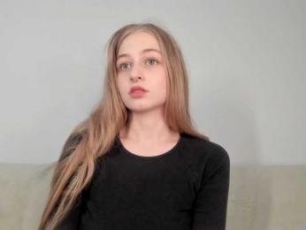 MiaMeowa webcam bongacams model stream image