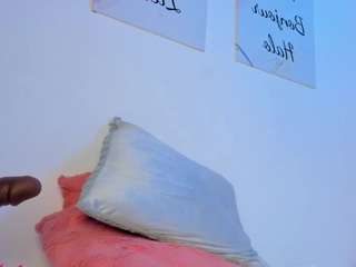 ninapetite webcam camsoda model stream image