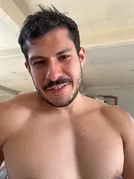 DARG_17 webcam model stream image