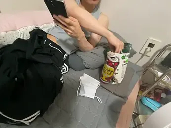 __kim webcam model stream image