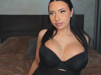 qsstess webcam bongacams model stream image