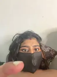 HOT-SHAKIRA webcam model stream image
