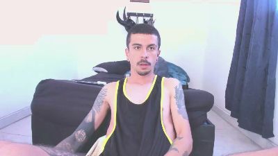 aaronbigdickxxx webcam cam4 model stream image