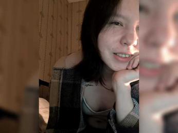 Rozvelt webcam bongacams model stream image