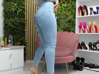 Sweetcherry30 webcam bongacams model stream image
