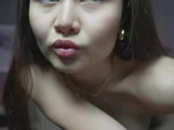 alfafever webcam model stream image