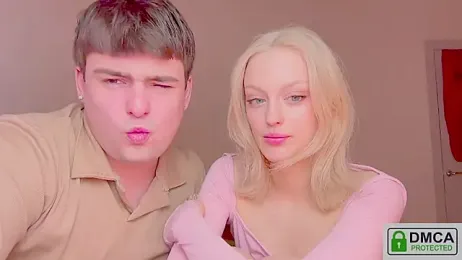 your_molly_mark_ webcam model stream image