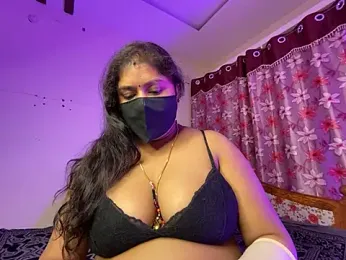 LouleyRani_ webcam model stream image