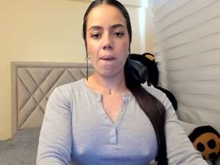 salomebrunette webcam camsoda model stream image