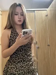 yuki_june webcam model stream image