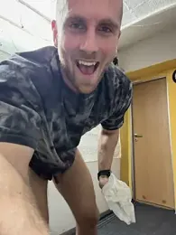 trainwithme webcam stripchat model stream image