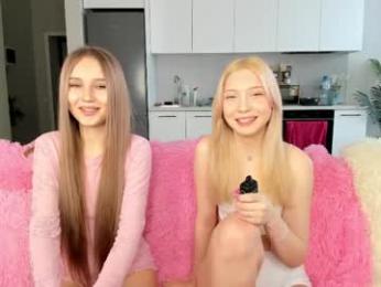 paradi_se webcam model stream image