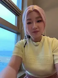 winter11 webcam stripchat model stream image