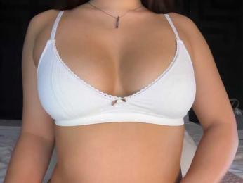 -Sara- webcam model stream image