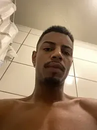 Guzdick webcam model stream image