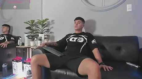 Cristopher_strong webcam stripchat model stream image