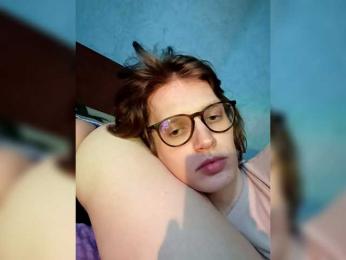 DoubleXpWeekend webcam model stream image