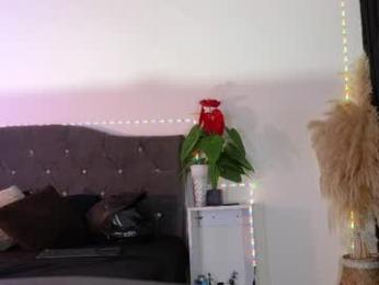 john_and_louis webcam model stream image