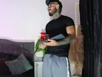 john_and_louis webcam model stream image