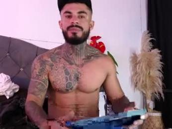 john_and_louis webcam model stream image