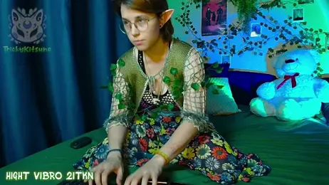 TrickyKitsune webcam model stream image