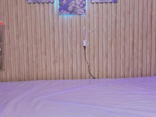 Marianha Lopez webcam model stream image