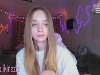 Polikinesis webcam model stream image