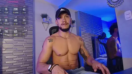 ARON_TAYLER01 webcam model stream image