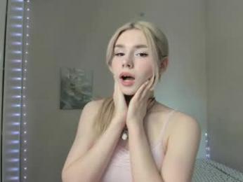 your_tender_doll webcam chaturbate model stream image