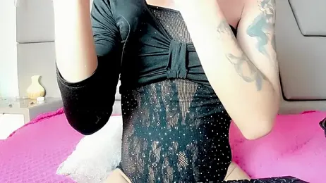 Miss-Saraii webcam model stream image