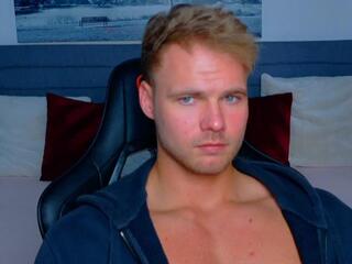 Robin Rieff webcam model stream image