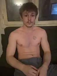 Lucas328706 webcam model stream image