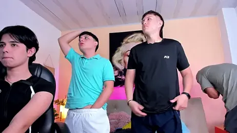 HotThreesoome webcam model stream image