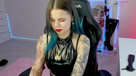 QueenAliceX webcam stripchat model stream image