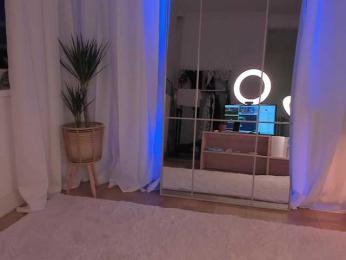 seilyfox webcam bongacams model stream image