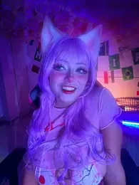 seraphine23 webcam stripchat model stream image