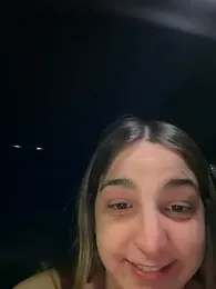 DoriDelux66 webcam model stream image