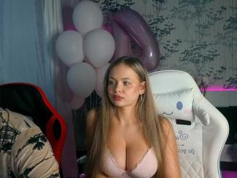 Cornflakes webcam bongacams model stream image