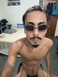 VicLima webcam model stream image