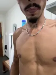 VicLima webcam stripchat model stream image