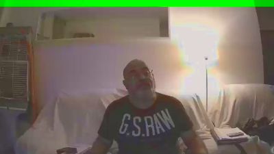 consciente webcam model stream image