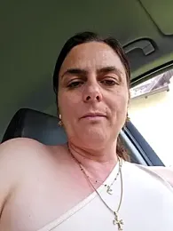 IsabelleCraft webcam model stream image