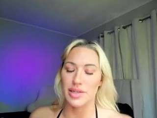 surecakes webcam camsoda model stream image